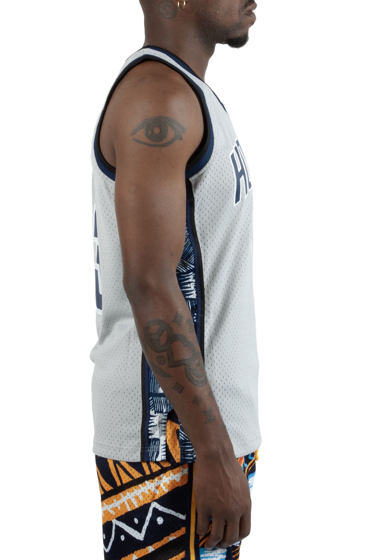 MITCHELL AND NESS Georgetown University Iverson Jersey