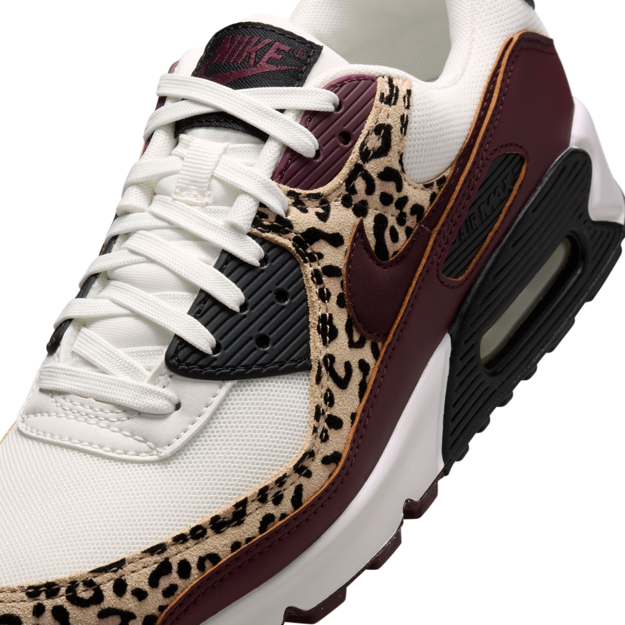 NIKE Women's Air Max 90 IF1619 102 - Shiekh