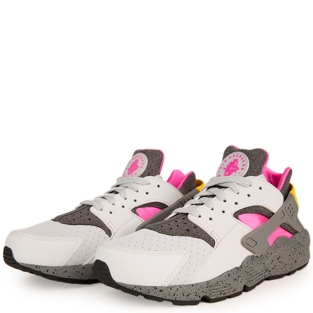 huaraches gray and pink