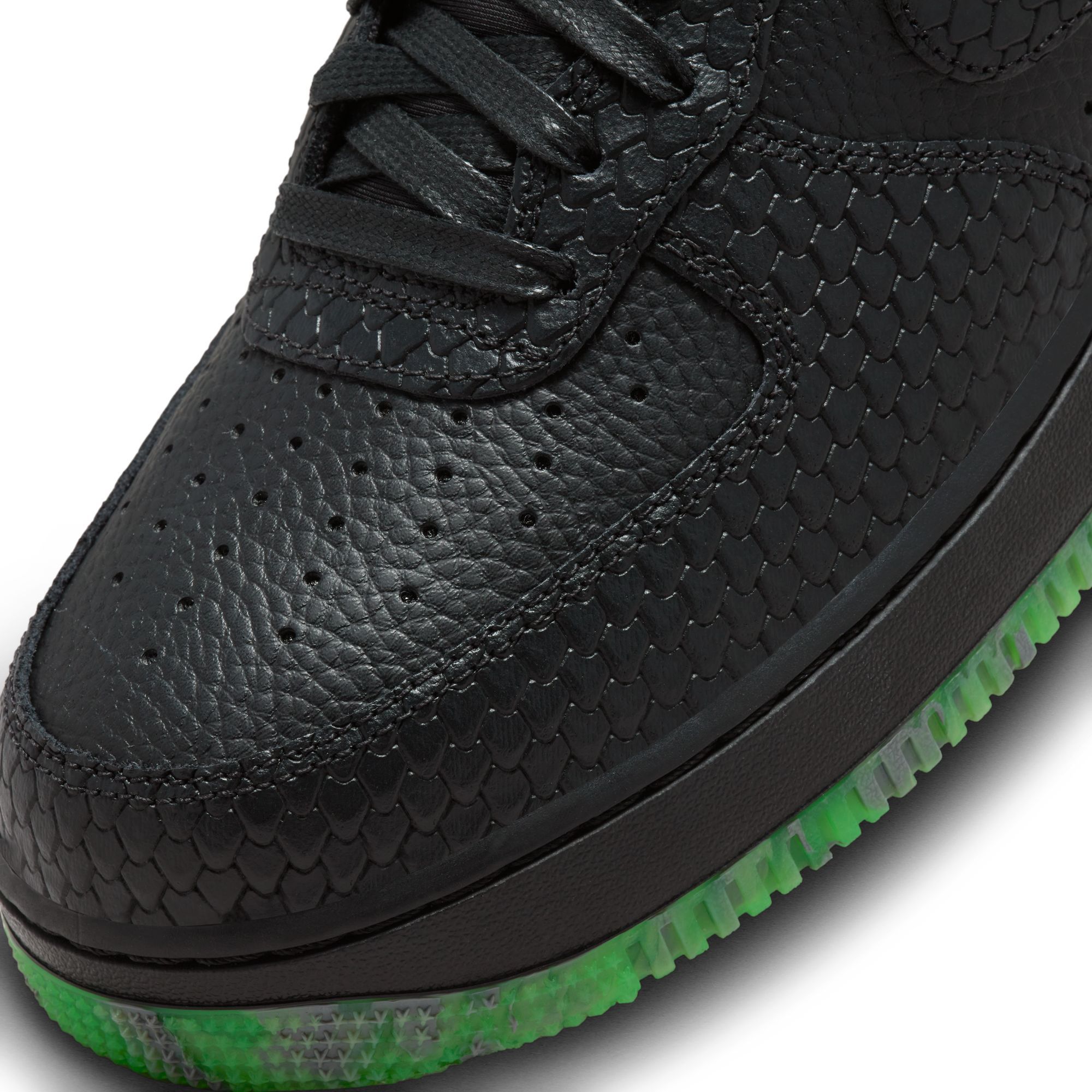 NIKE Air Force 1 '07 FQ8822 084 - Shiekh NIKE Air Force 1 '07 FQ8822 084 - Shiekh