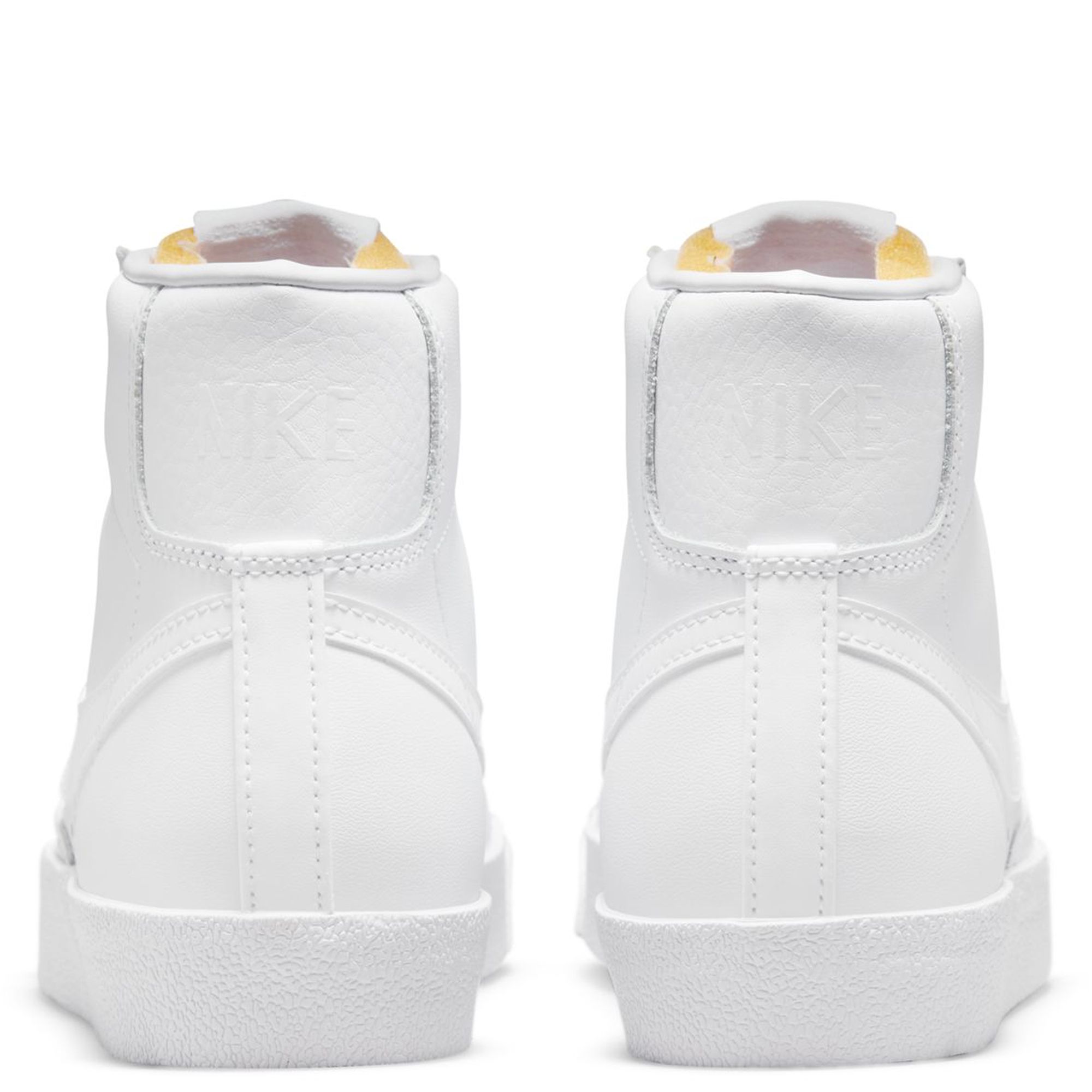 nike blazer mid 77 vintage white black womens