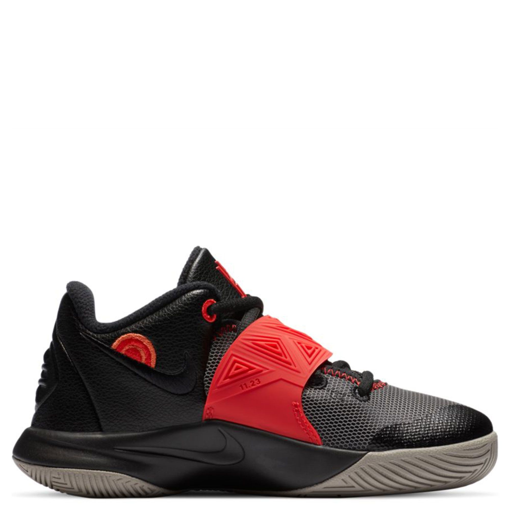 is kyrie flytrap 3 good for outdoor