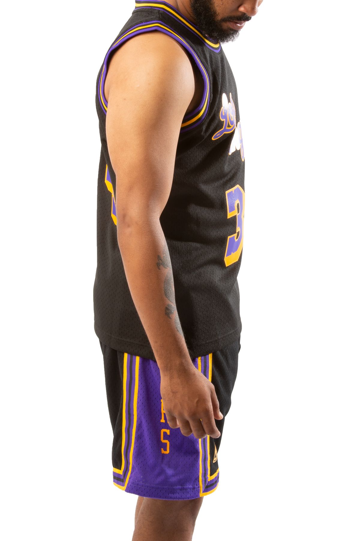 MITCHELL AND NESS Los Angeles Lakers Swingman Jersey  SMJYCP19273-LALBLCK96SON - Shiekh