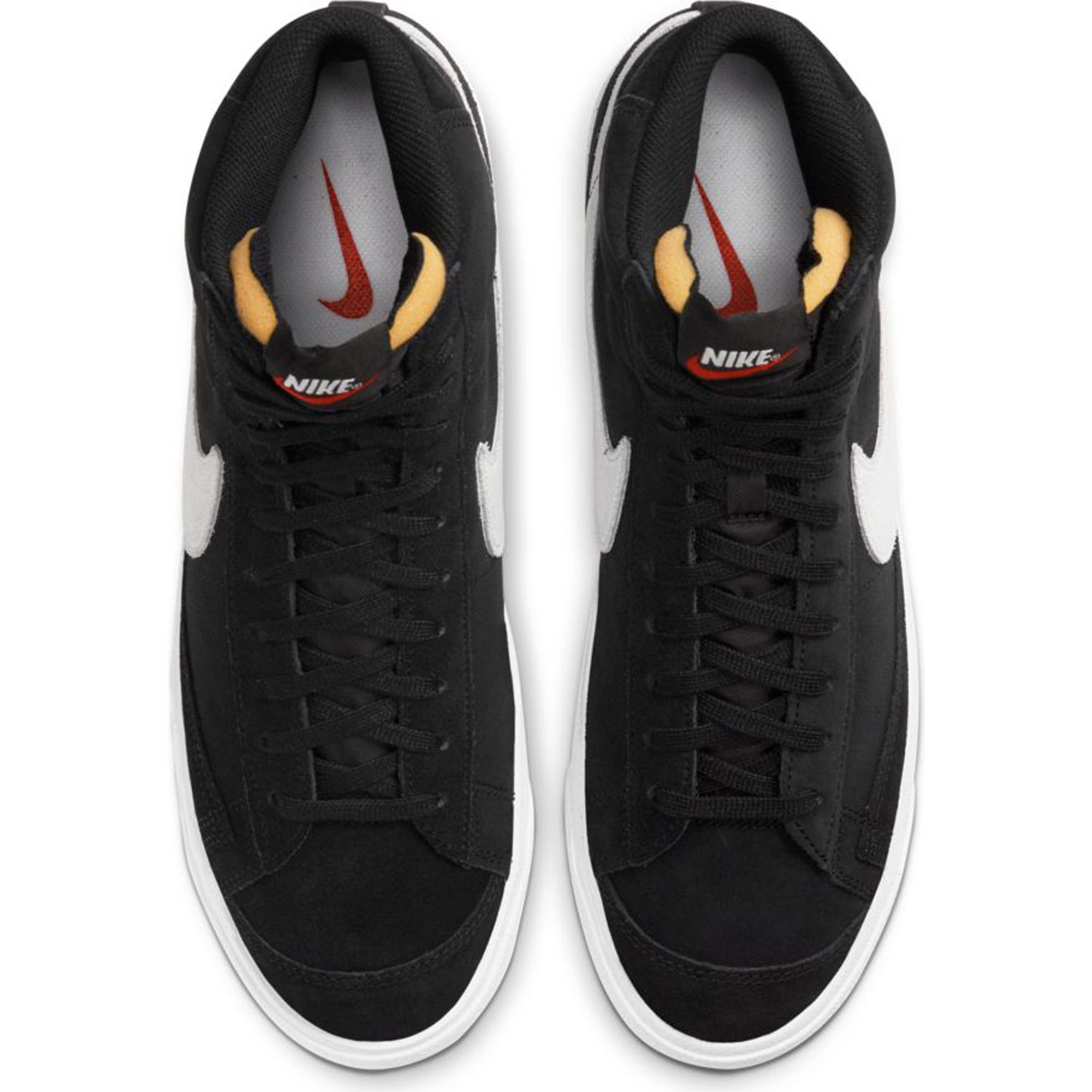 NIKE Blazer Mid 