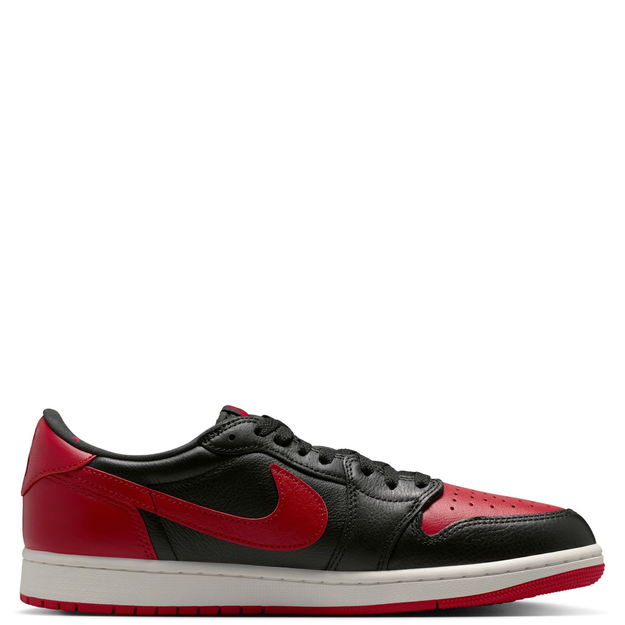 Nike Air Jordan 1 Low 赤黒 JORDAN Air 1 Low “Banned” IW6276 001 - Shiekh