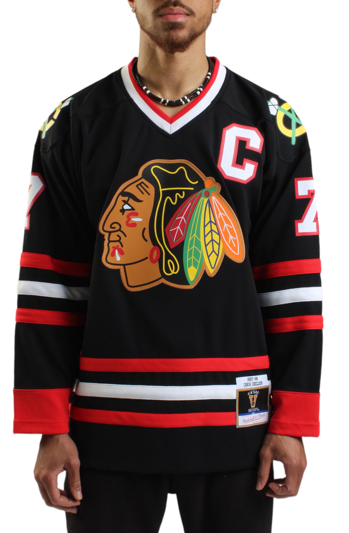 Blackhawks jersey in black hotsell