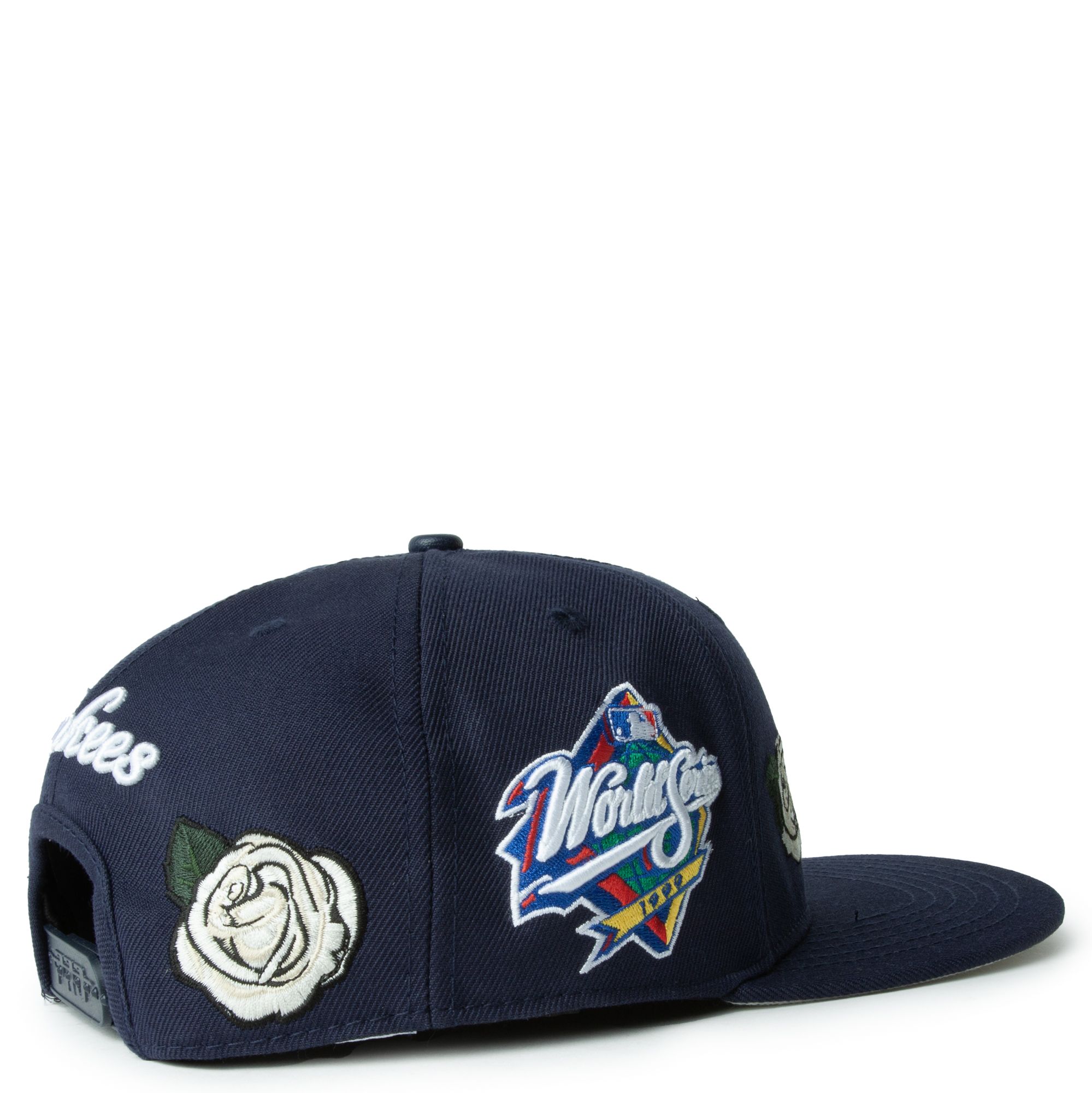 Pro Standard New York Yankees Roses Snapback Hat (White)