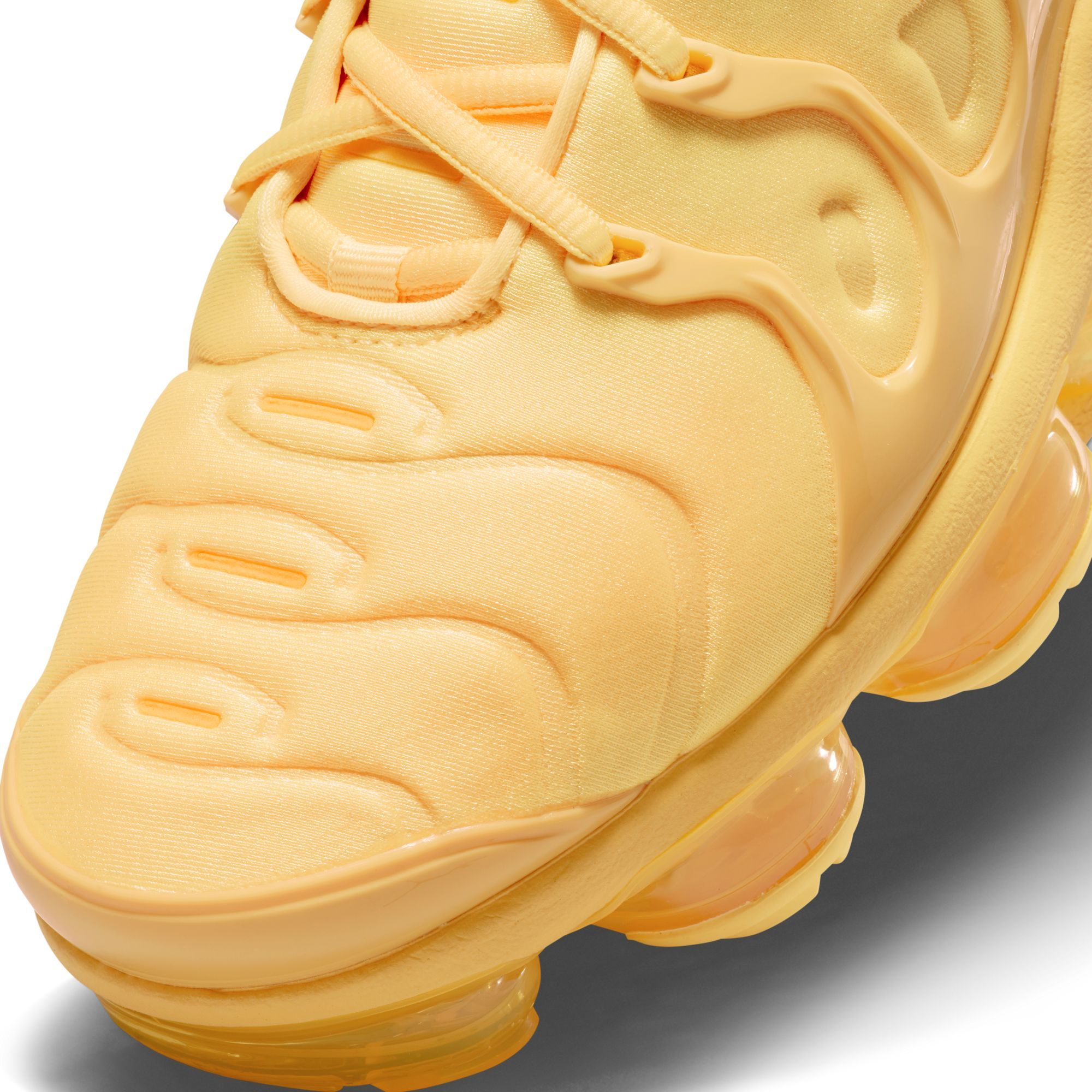 citron pulse white vapormax