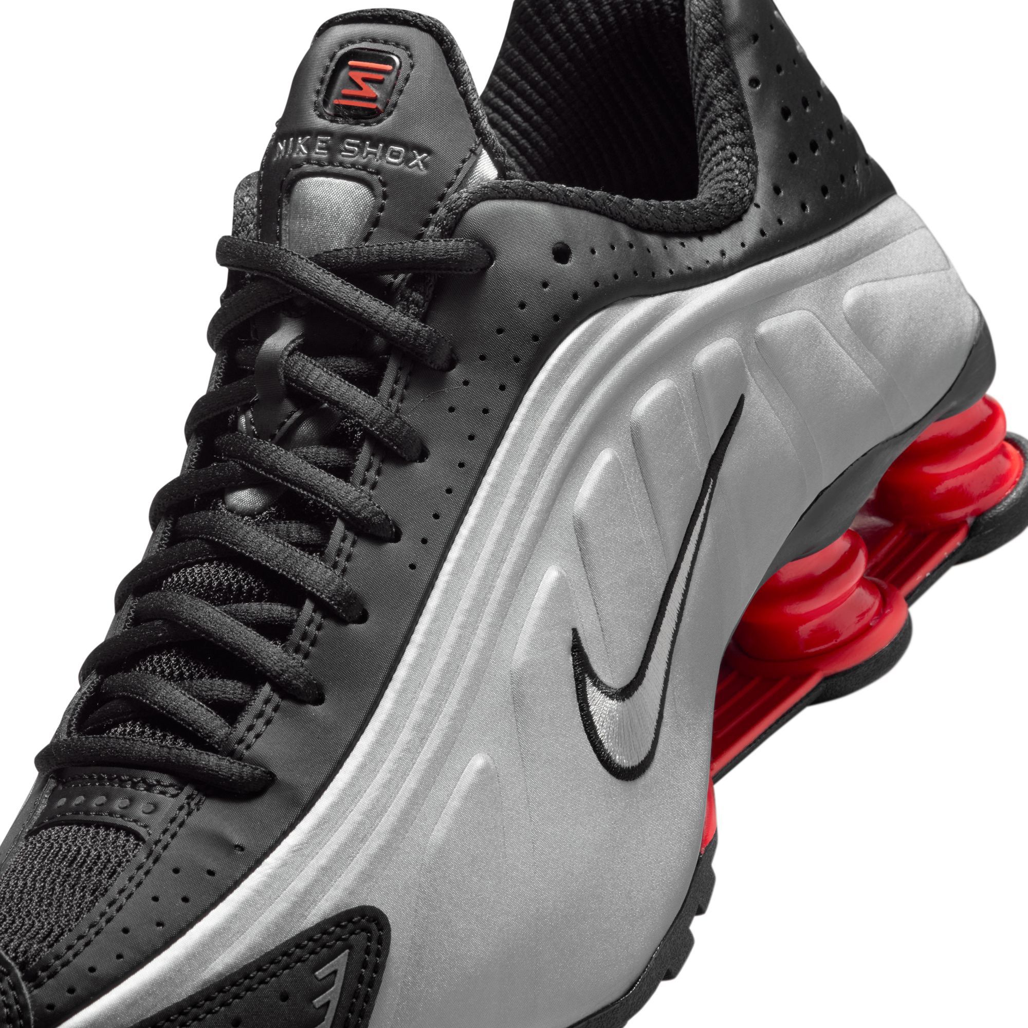 【NIKE】◆Shox R4 WMNS Shoes llic Silver◆AR3565-011◆ NIKE Women's Shox R4 AR3565 011 - Shiekh
