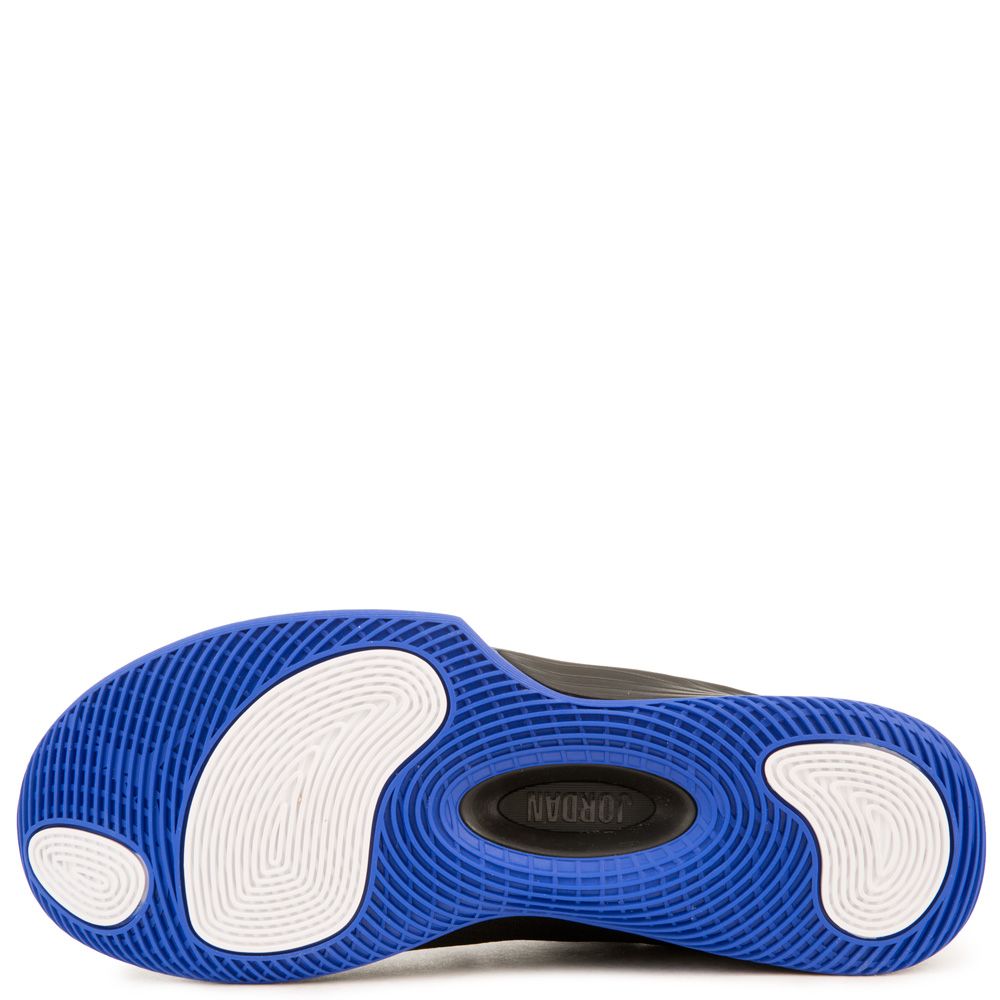 jordan ultra fly 3 low on feet