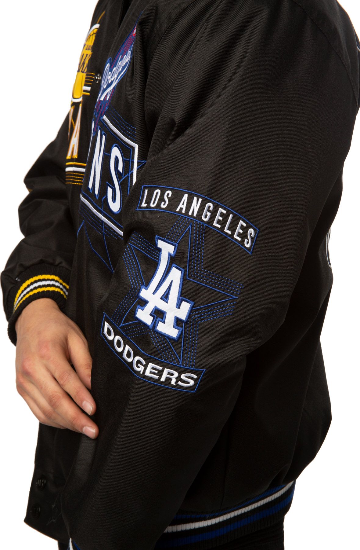 JH DESIGN Dodgers 7x Champions Jacket DODP03WS20BLK - Shiekh