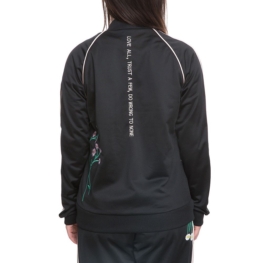 ADIDAS Women's SST Track Top DN9102 Shiekh