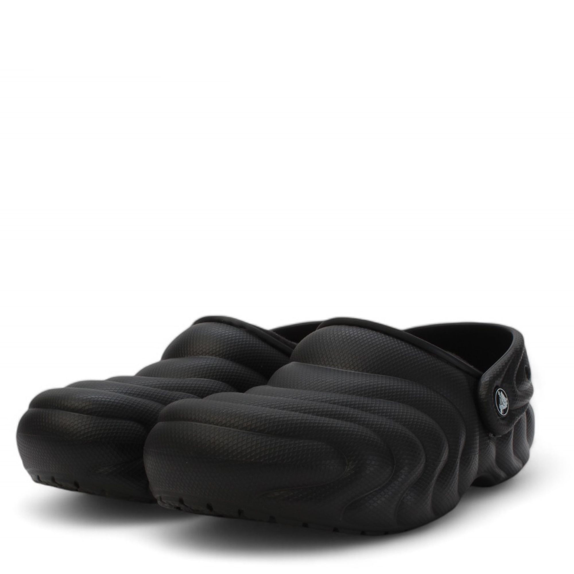 [CROCS] サンダル CLASSIC LINED OVERPUFF CLOG ブラック Classic Lined Overpuff Clog - Crocs