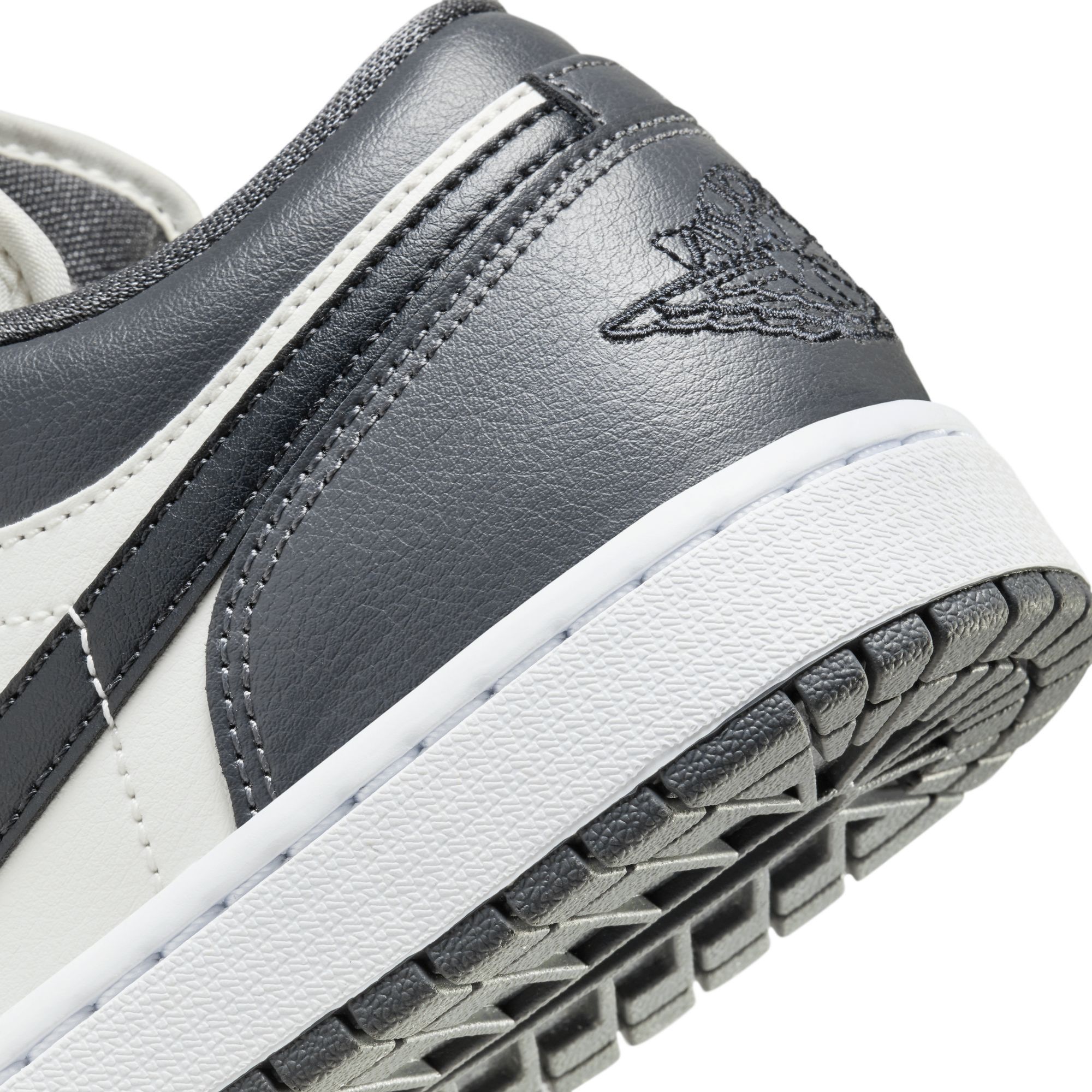 jordan air 1 low unisex