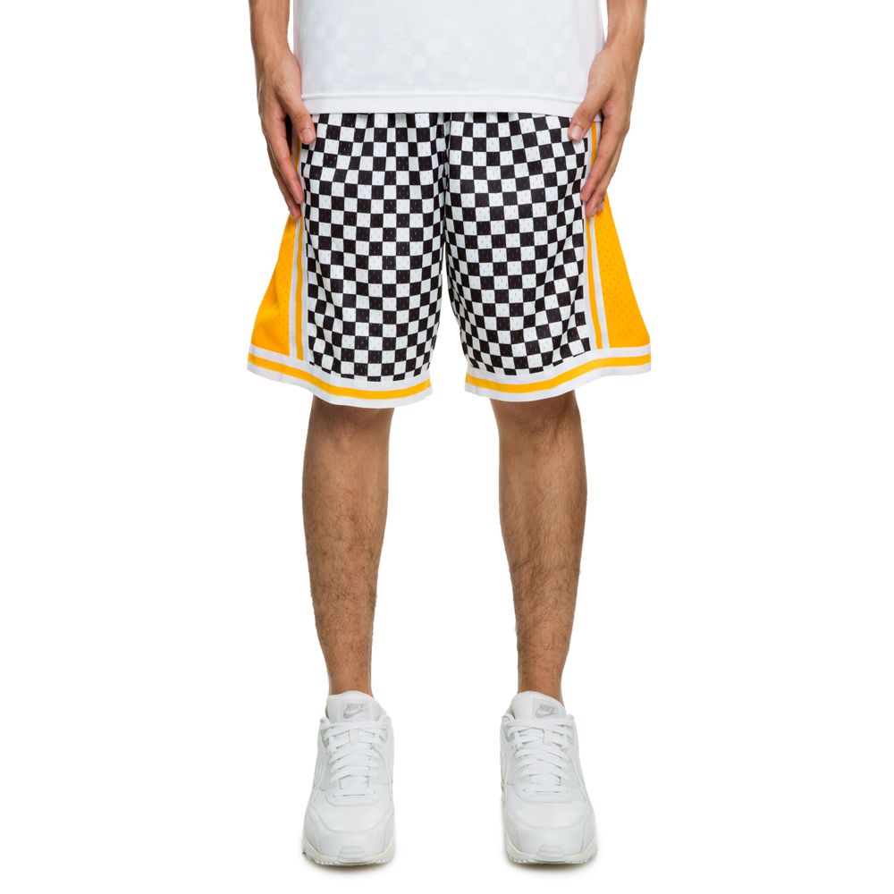 Lakers top checkered shorts