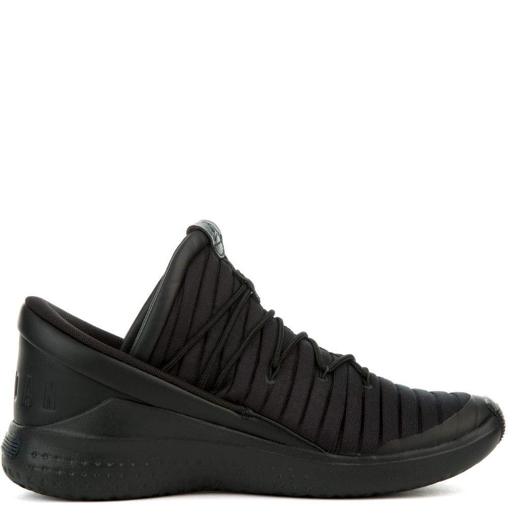 JORDAN MEN S FLIGHT LUXE 919715 011 Shiekh