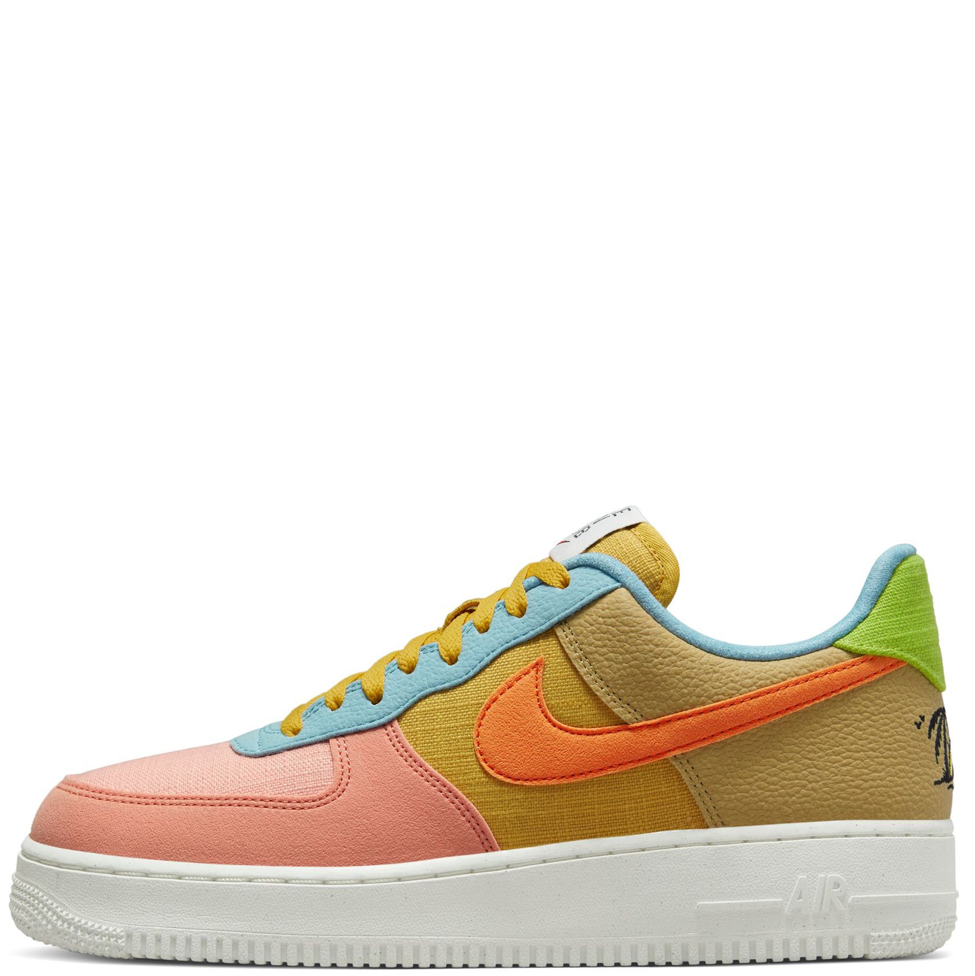 Nike Air Force 1 Low '07 LV8 Next Nature Sun Club Sneakers Sanded GOLD/HOT curry-wheat GR