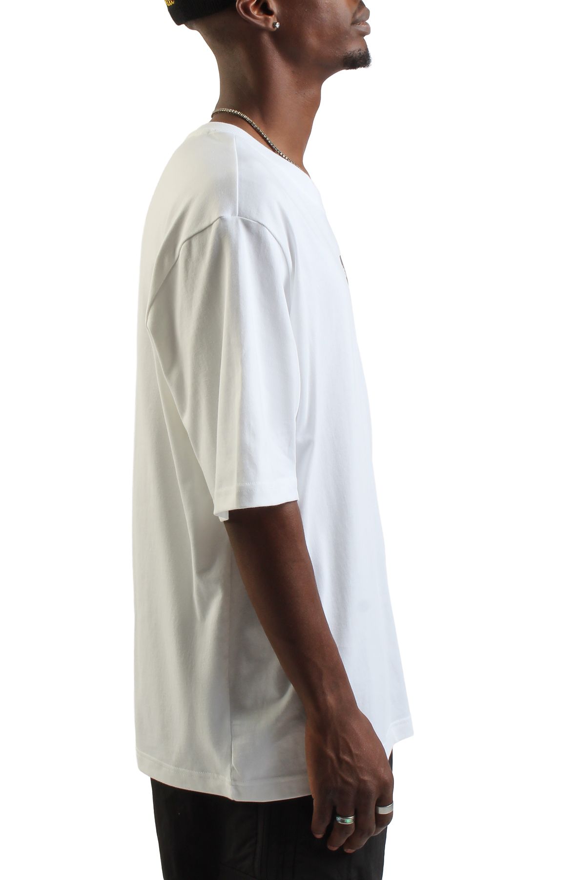 ADIDAS Leo Oversized T-Shirt JV7570 - Shiekh