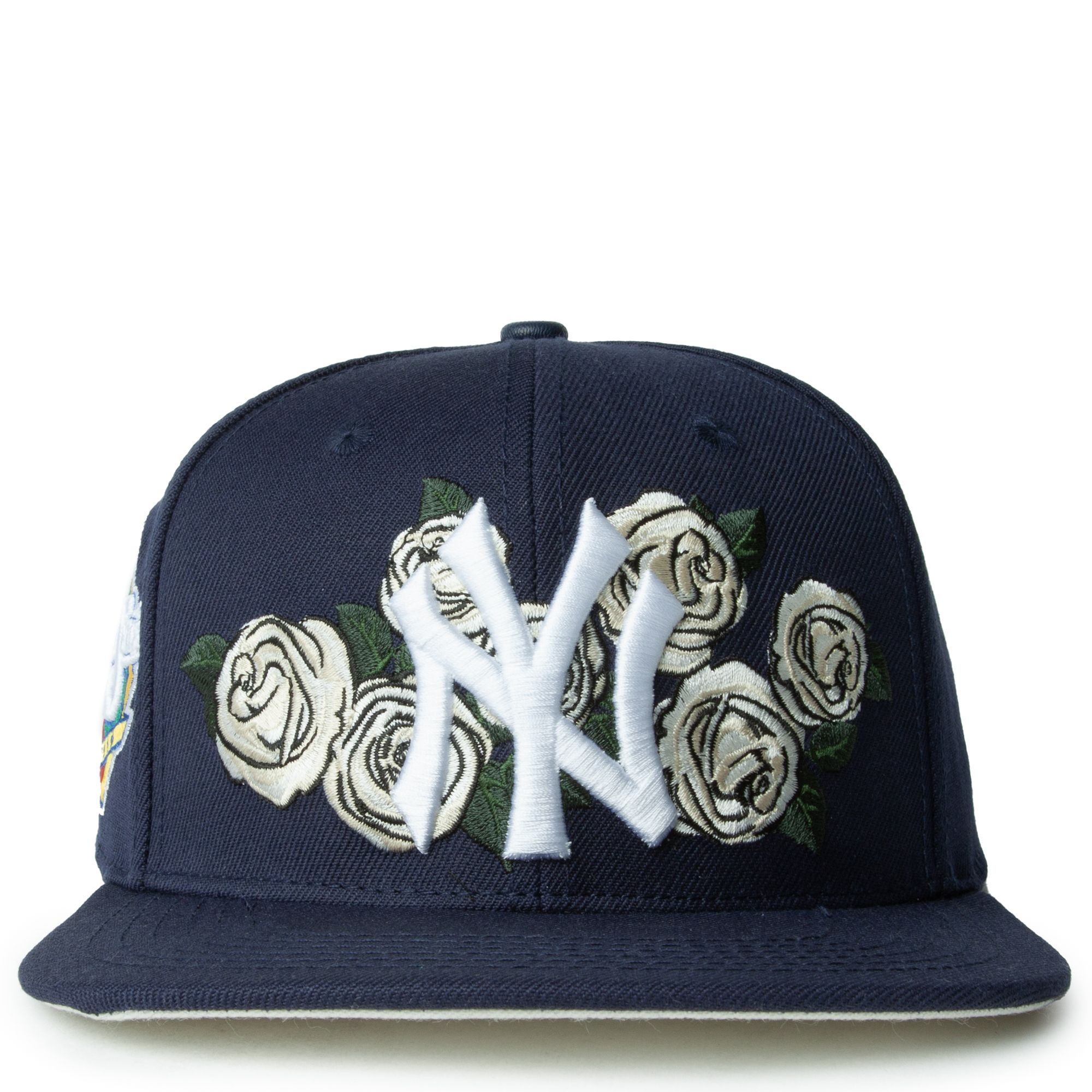 Pro Standard Oakland Athletics Roses Snapback Hat in Green | LOA732149