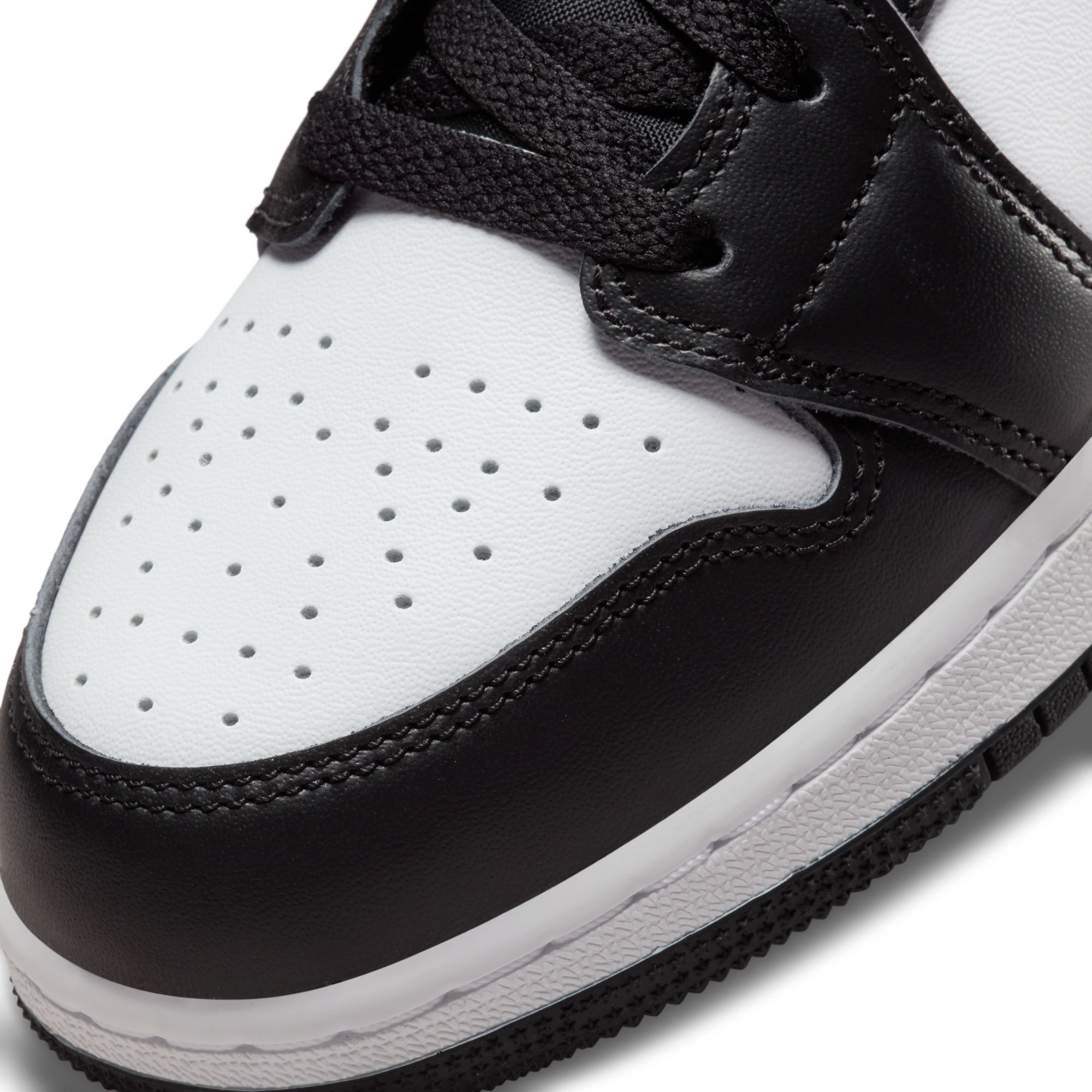 JORDAN Grade School Air 1 Mid SE DM6216 001 Shiekh