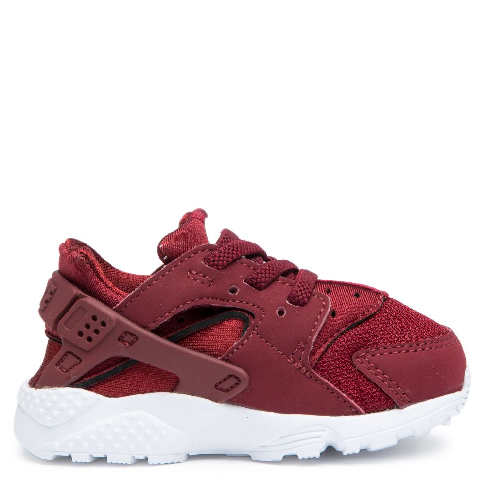 team red huarache