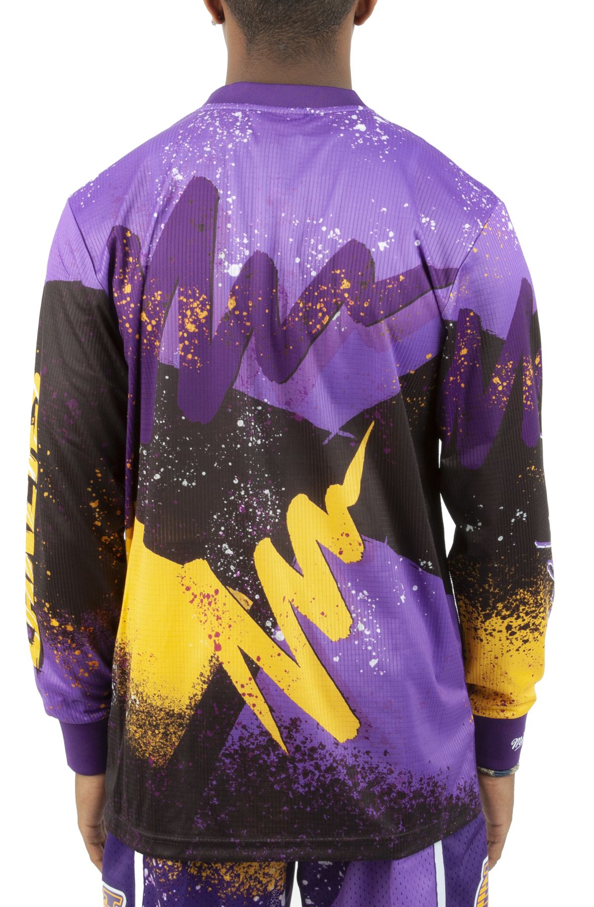 Mitchell and orders Ness Los Angeles Lakers Purple Hyper Hoops Moto Long Sleeve XL