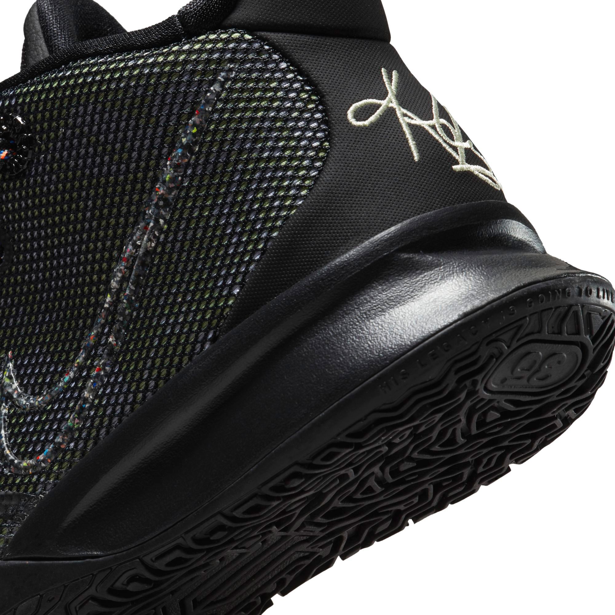 NIKE (GS) Kyrie 7 CT4080 007 - Shiekh