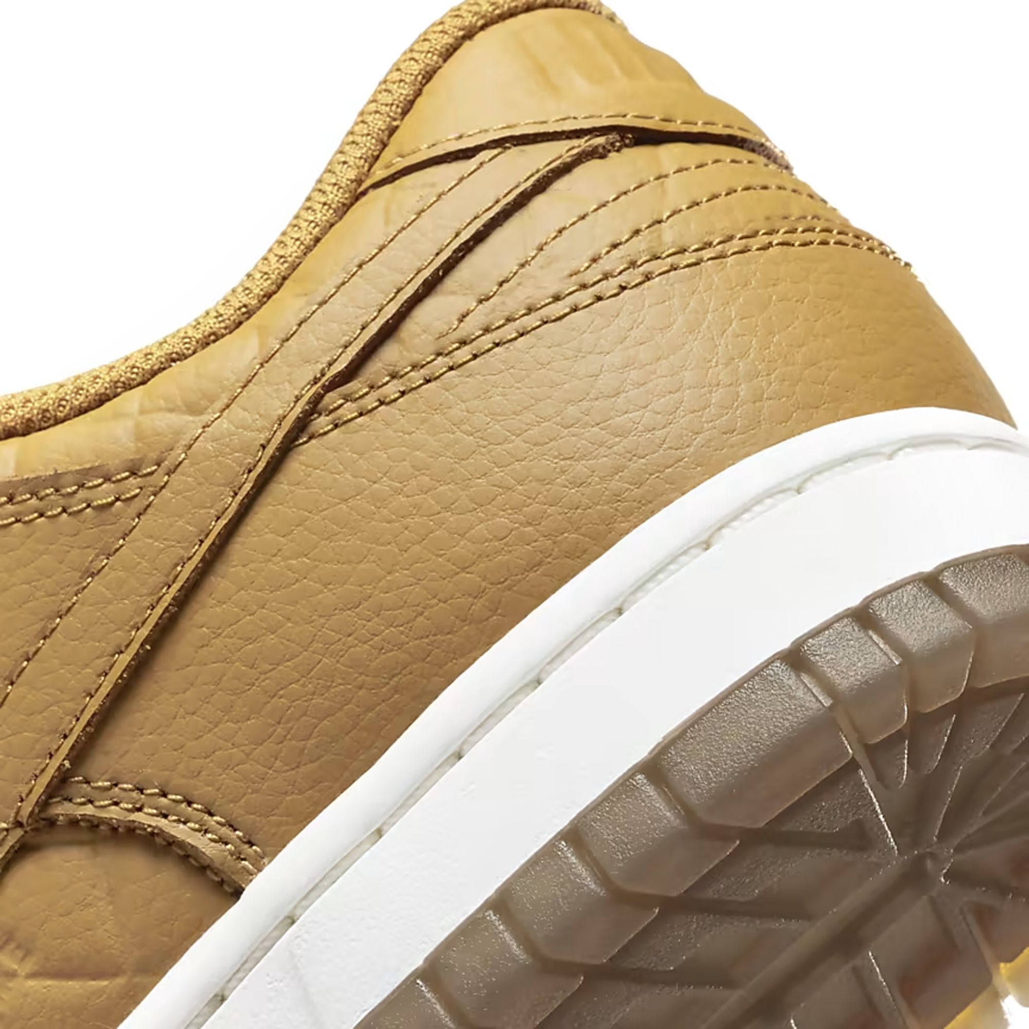 dunk low wheat stock x
