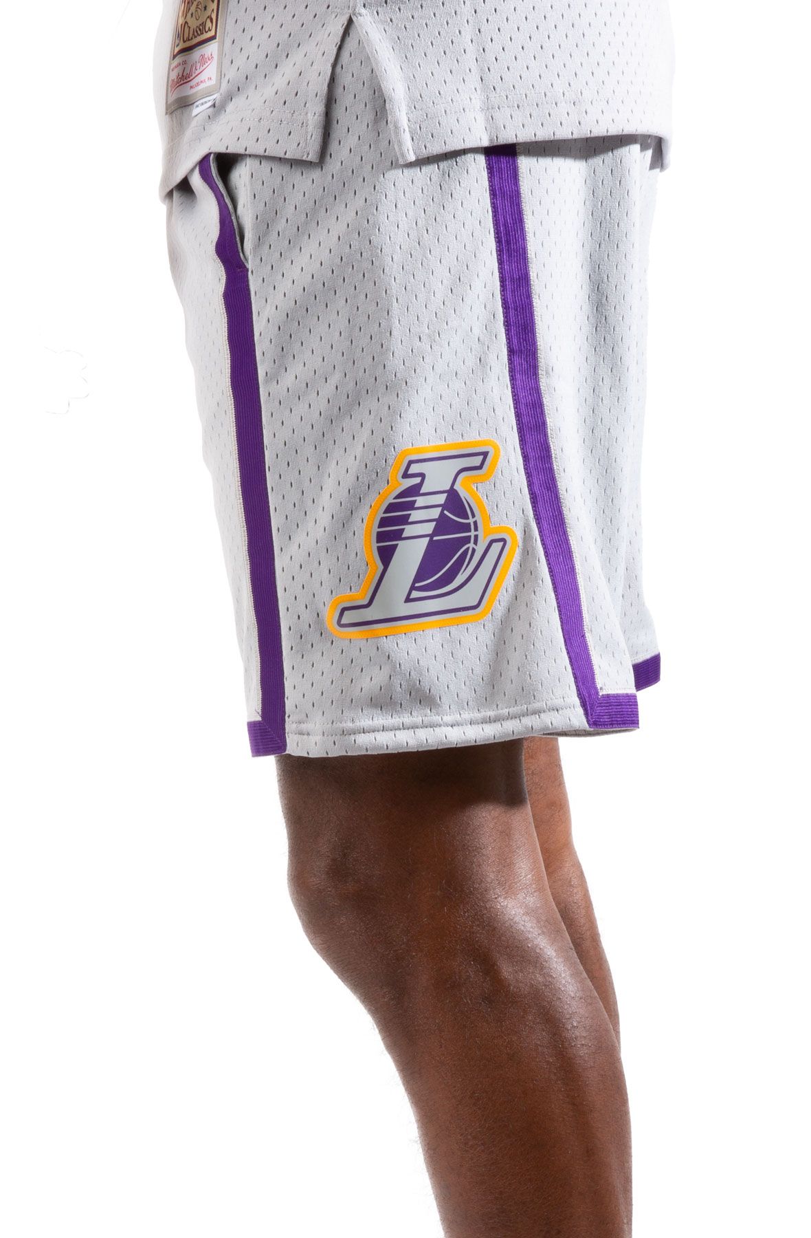  Mitchell & Ness Los Angeles Lakers Men's 2009 Reload 2.0  Swingman Shorts (as1, Alpha, m, Regular, Regular) Black : Sports & Outdoors