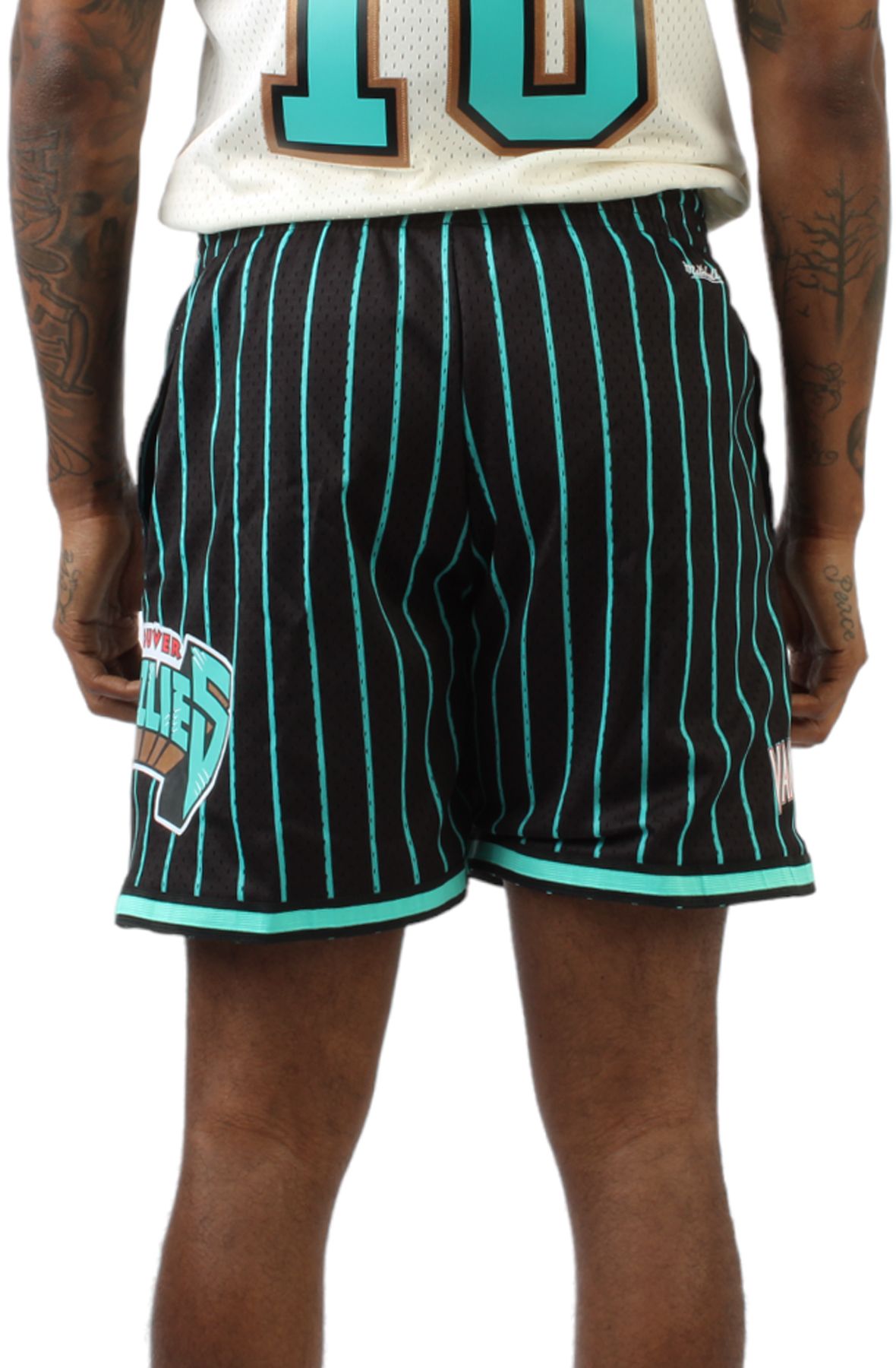 mitchell and ness memphis grizzlies shorts