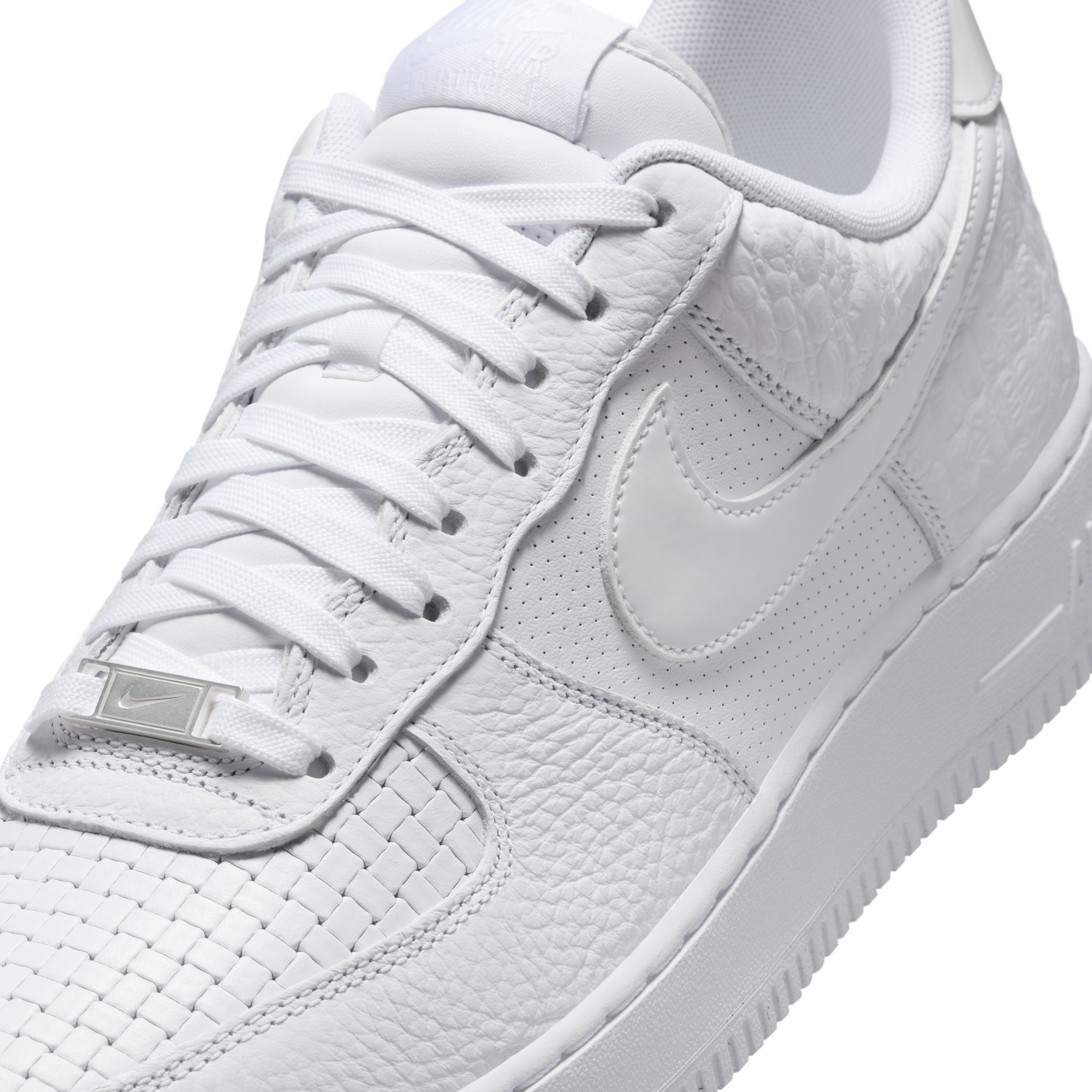NIKE Air Force 1 '07 LX HF2893 100 - Shiekh