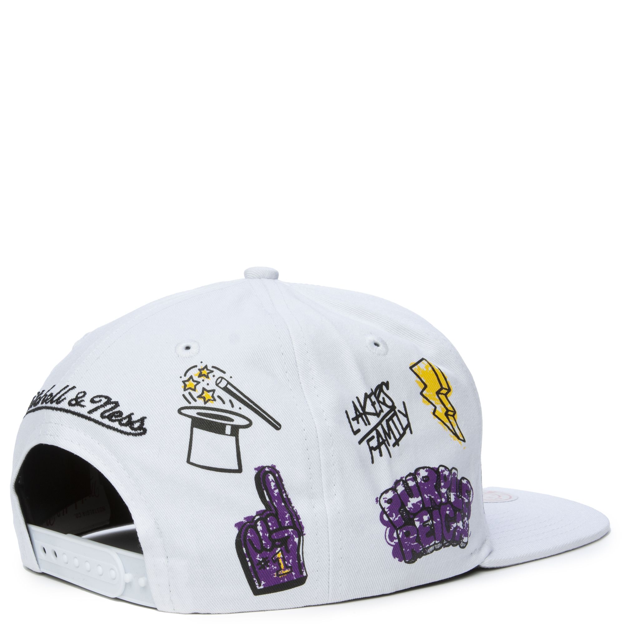 Mitchell & Ness Los Angeles Lakers NBA Winter White Unisex Snapback Cap  White HHSS5742-LALYYPPPWHIT