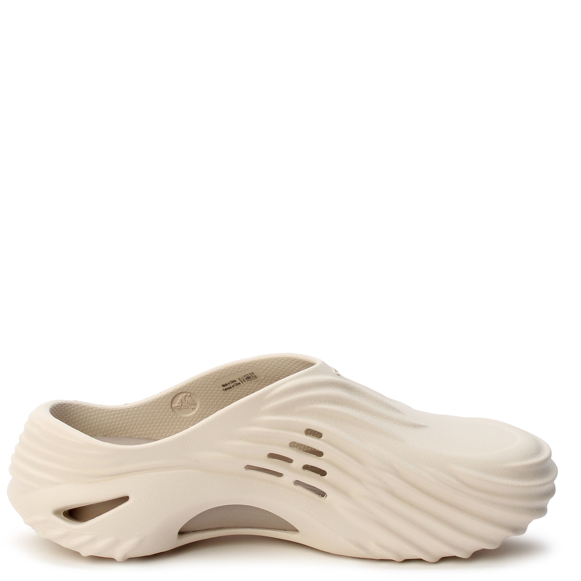 クロックス エコー ウェーブ / アーモンド 210521-0LL crocs Echo Wave Almond Tint（クロックス エコー ウェーブ