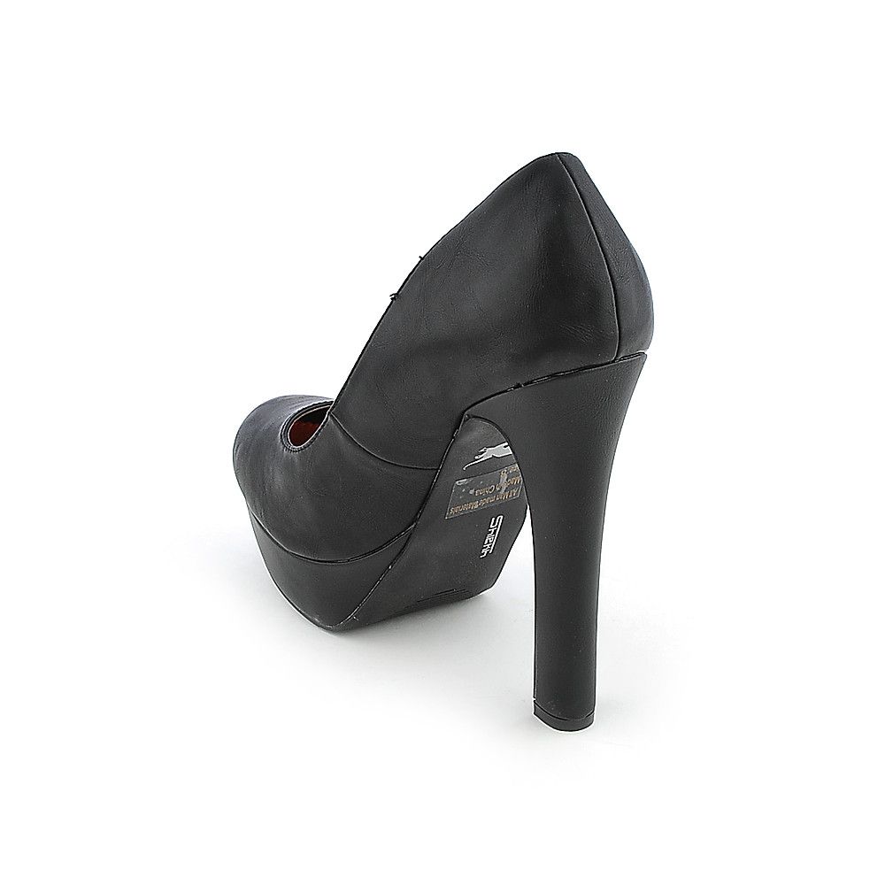 black dress shoes with chunky heel