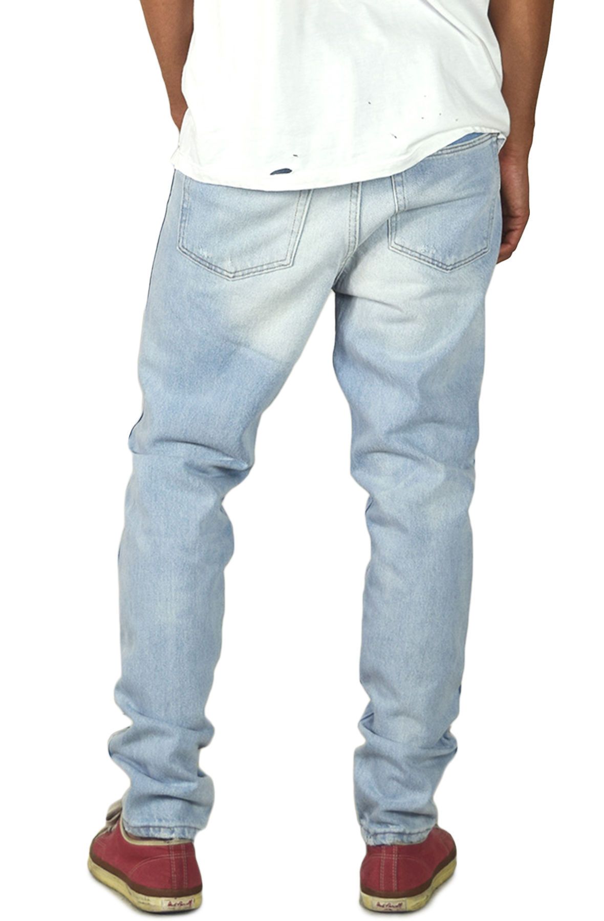 light denim jeans