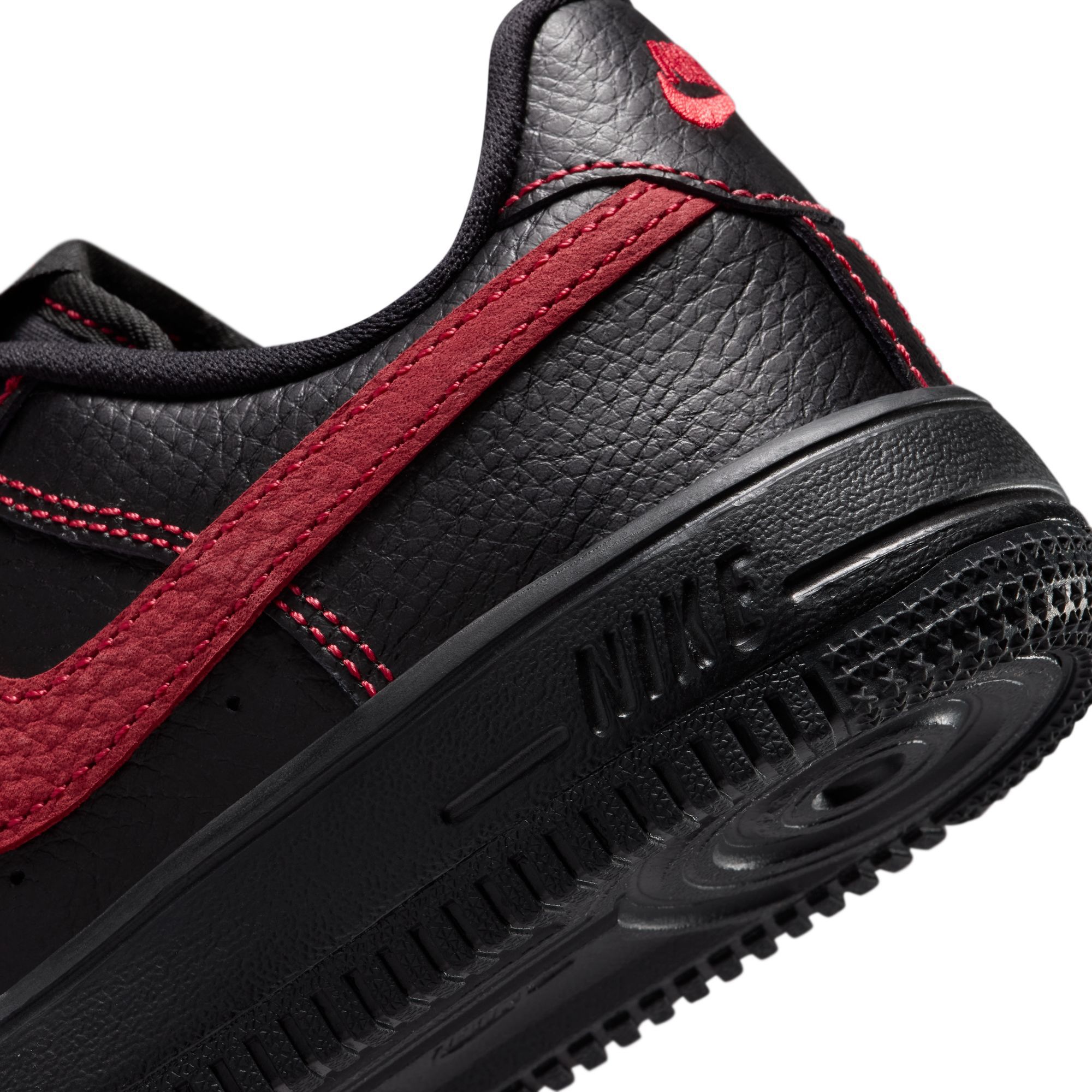 NIKE Pre-School Force 1 Low LV8 3 IM7997 001 - Shiekh