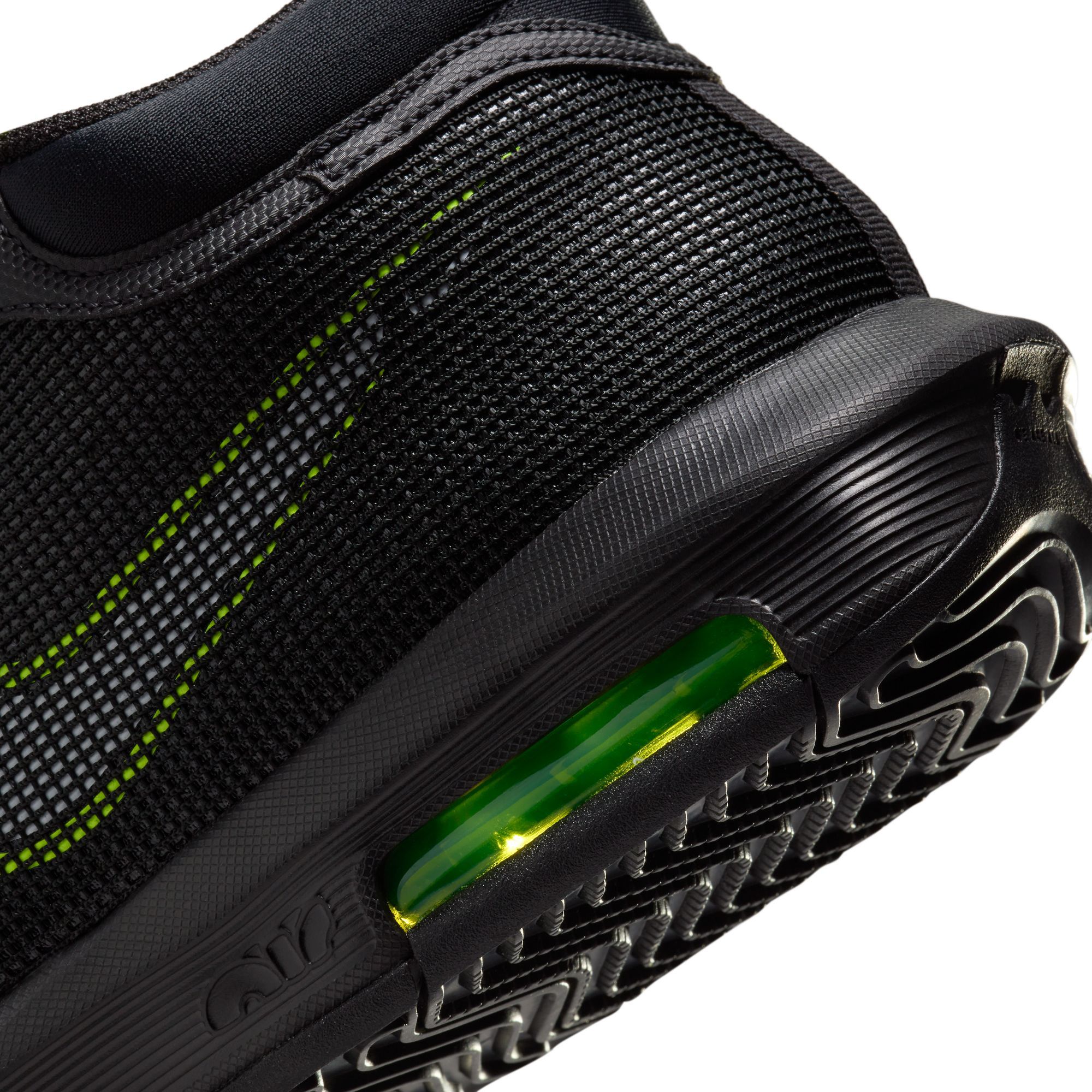 NIKE LeBron Witness 8 FB2239 002 - Shiekh