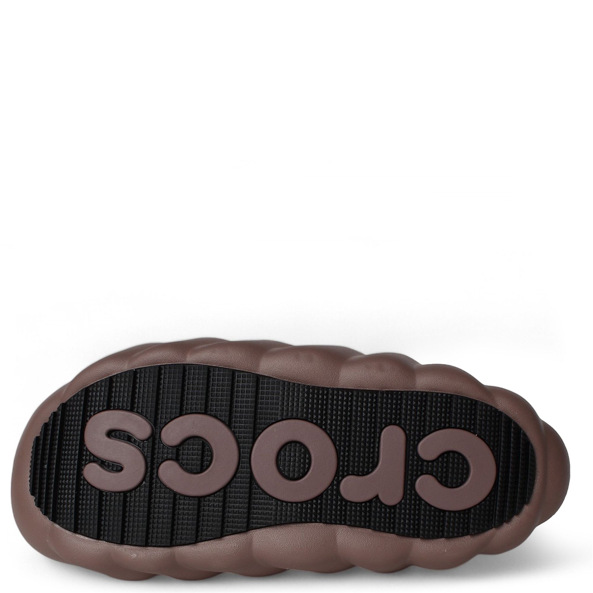 【関税込み】Crocs ブラウン Overpuff Shorty スリッポン 楽天市場】お得な割引クーポン発行中!!【送料無料 クロックス