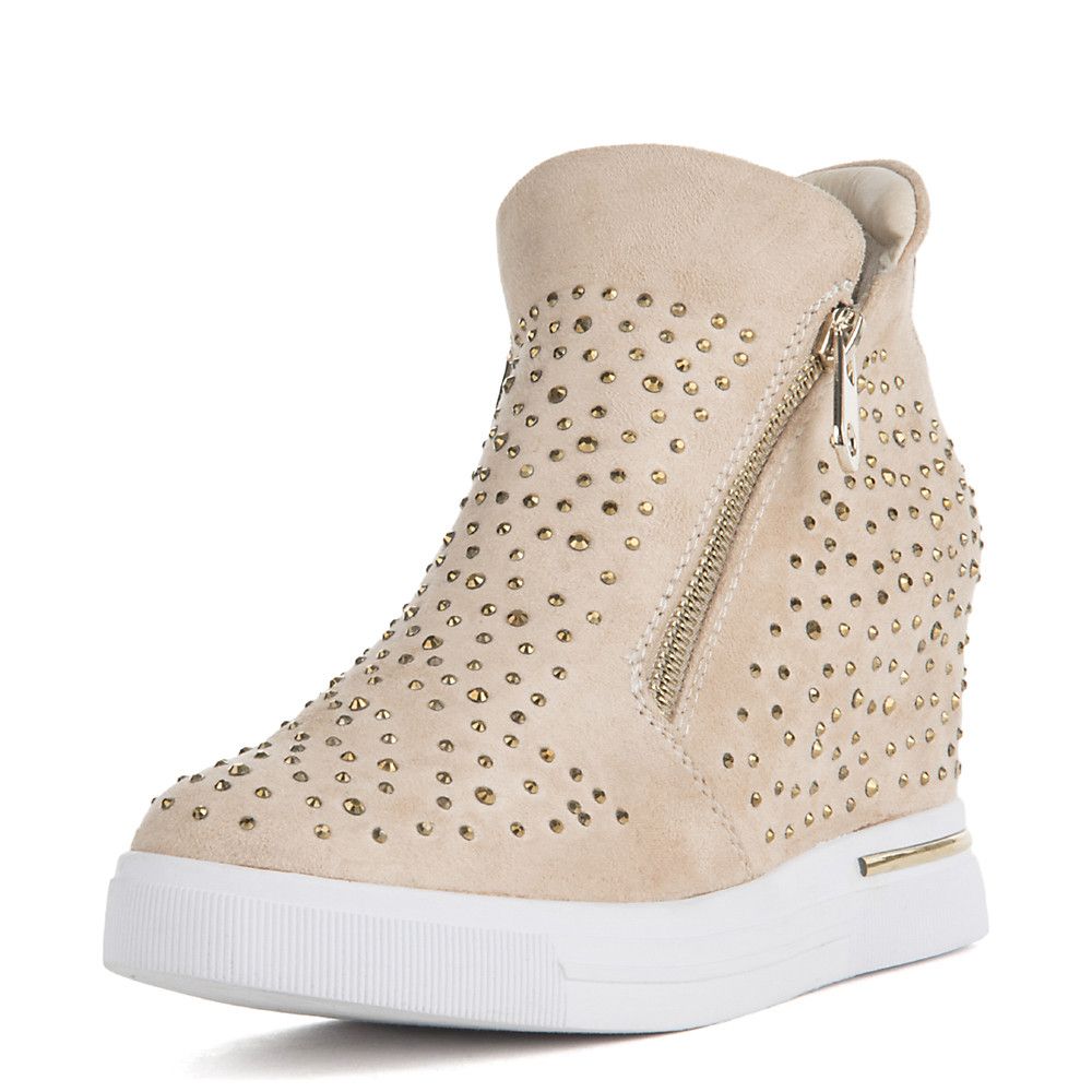 POSH Women s Exclusive Wedge Sneaker EXCLUSIVE NUDE Shiekh