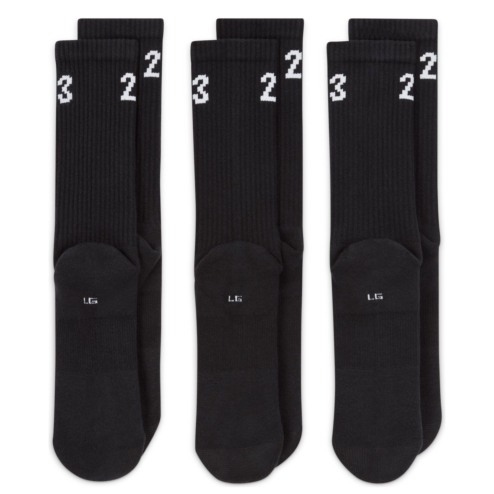 JORDAN Essentials Crew Socks (3 Pairs) DA5718 010 - Shiekh