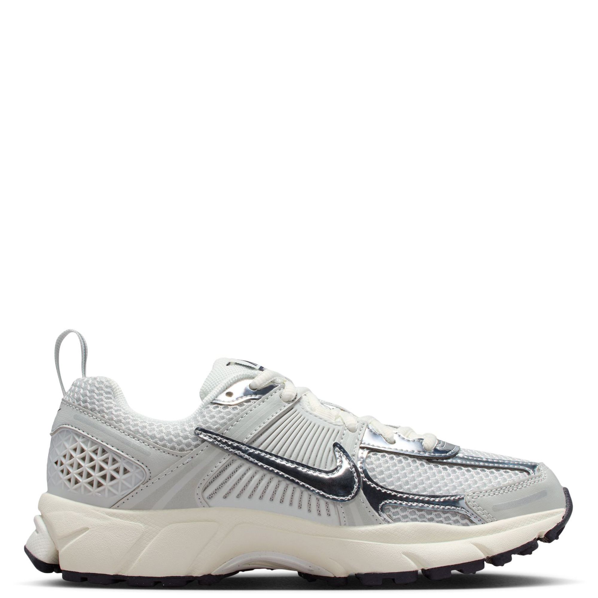 NIKE Grade-School Vomero 5 IM9467 001 - Shiekh