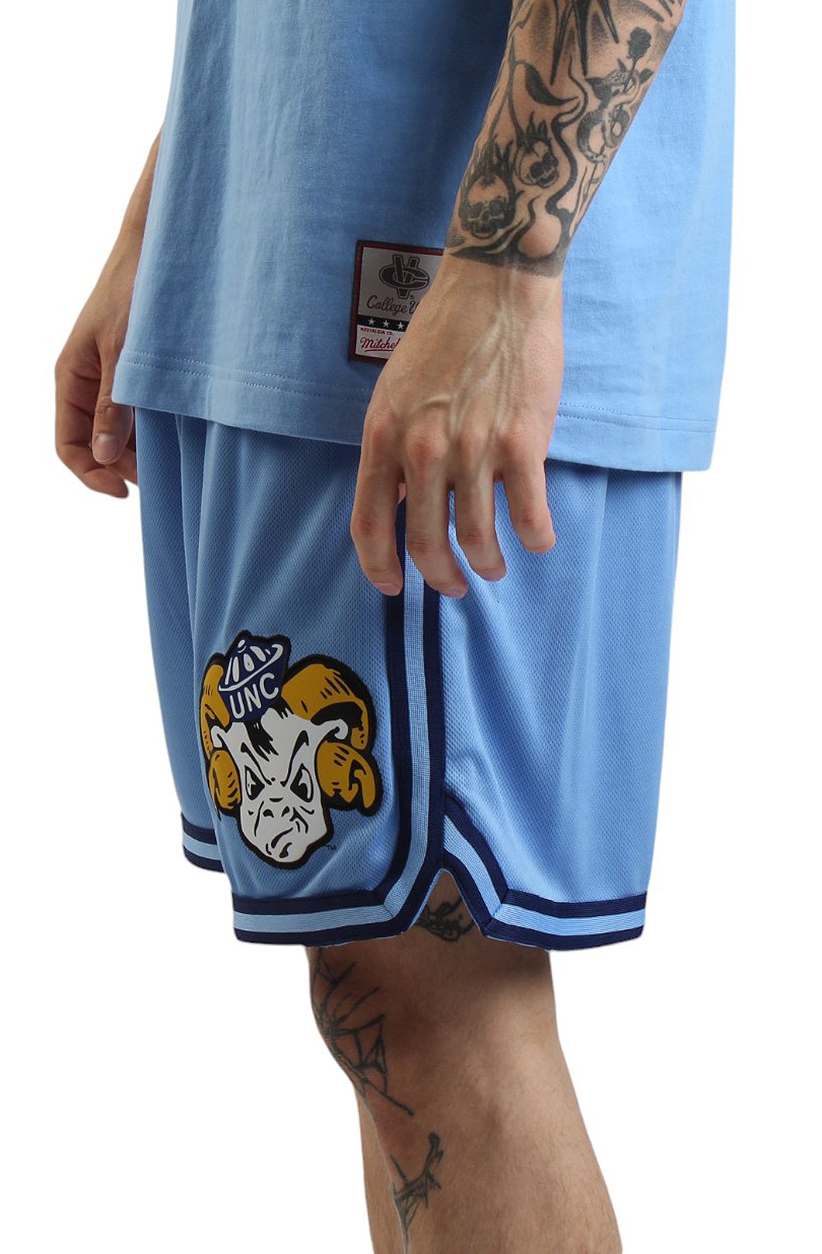 MITCHELL AND NESS NCAA North Carolina Overtime Mesh Shorts BT10256