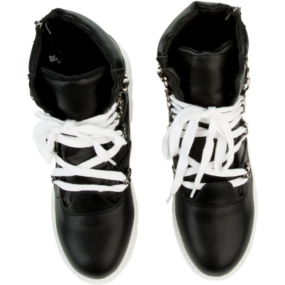 cape robbin sneaker boot