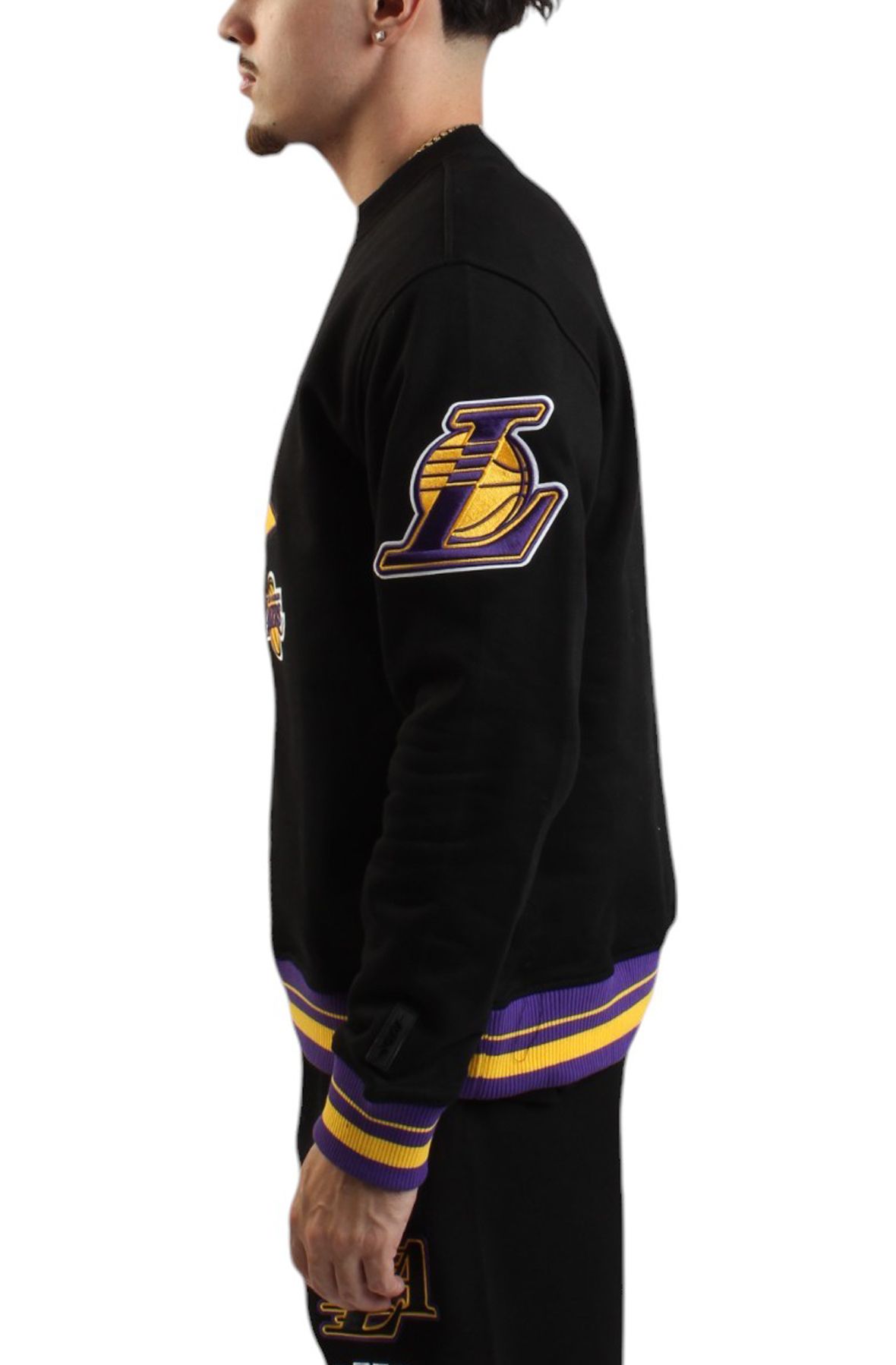PRO STANDARD Lakers Pennant Crewneck BLL5515837-BKP - Shiekh