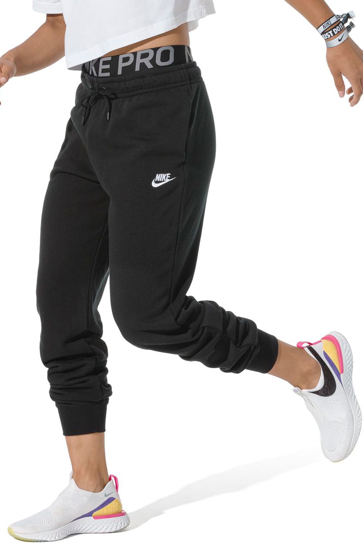 Women's Nike Sportswear Essential Fleece Pants Olive BV4095 368