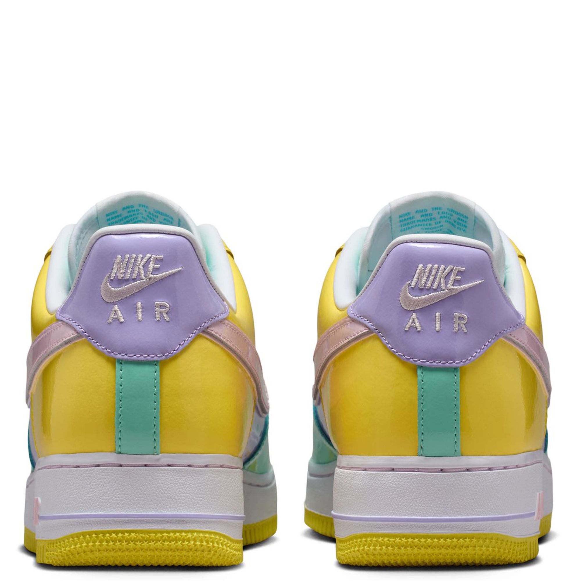 NIKE Air Force 1 '07 