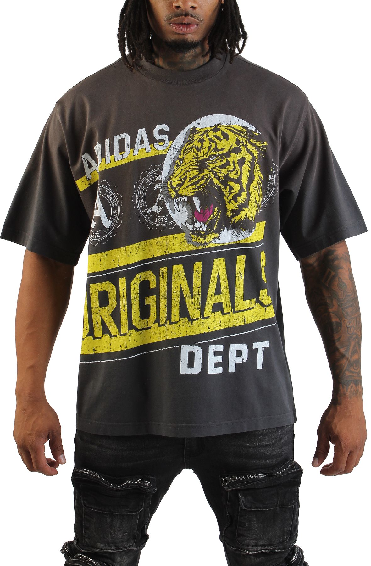 ADIDAS Originals Dept Graphic T-Shirt KF1870 - Shiekh