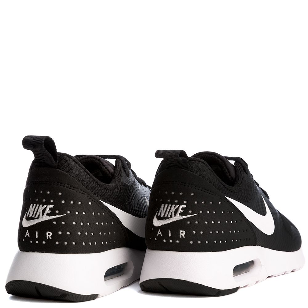 nike air tavas black and white