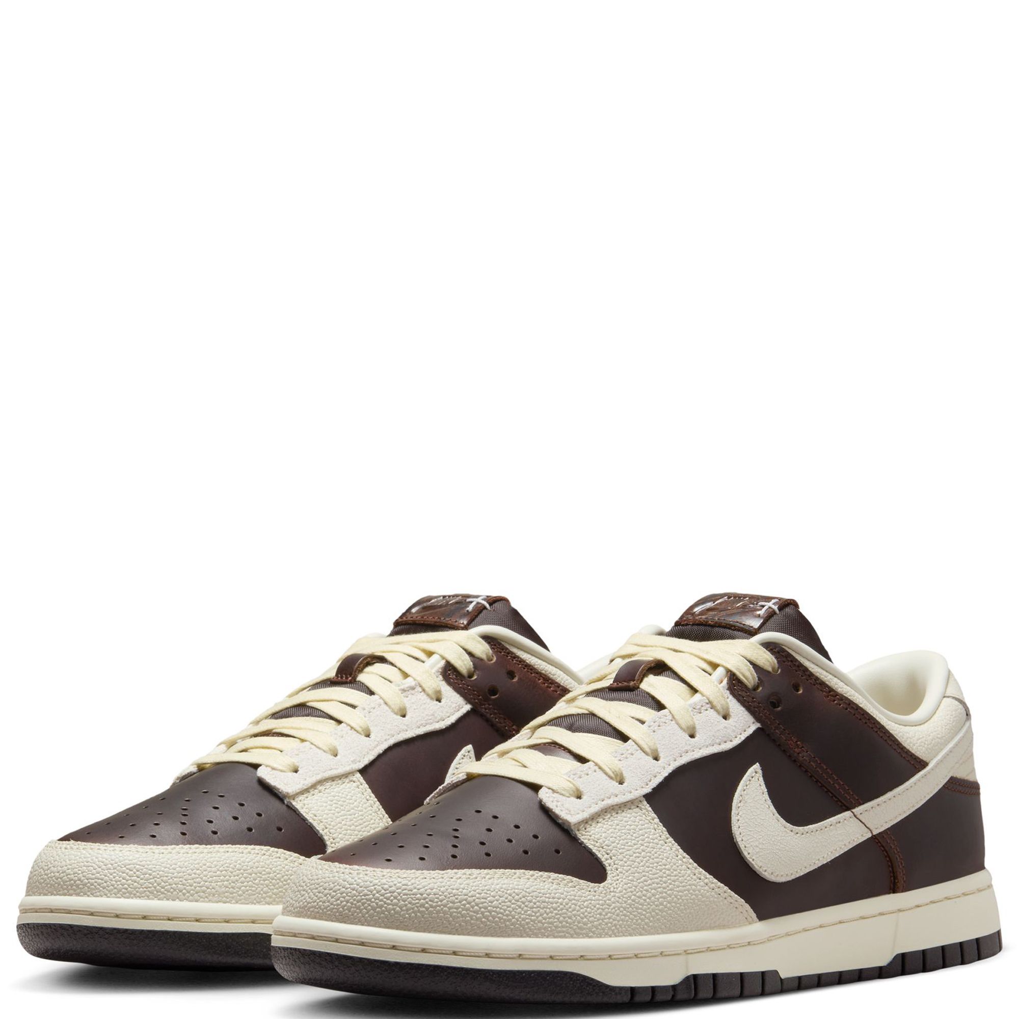 brown dunks
