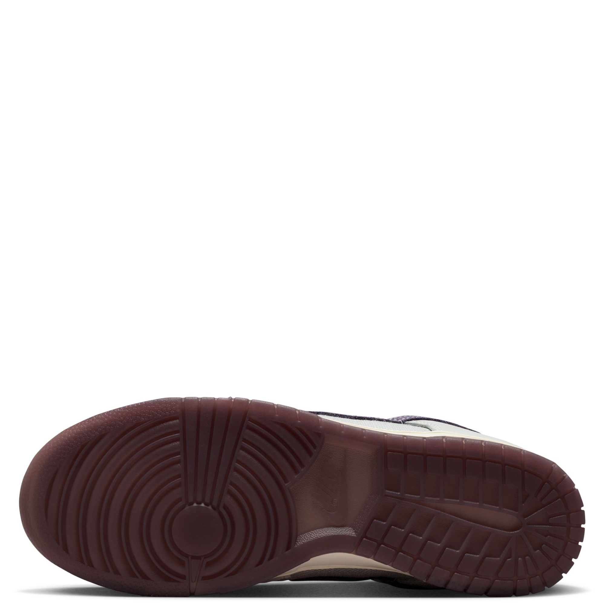 NIKE Dunk Low Retro SE IB6752 100 - Shiekh